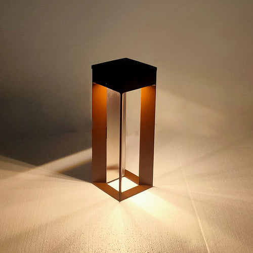 Applique murale solaire en alu corten 