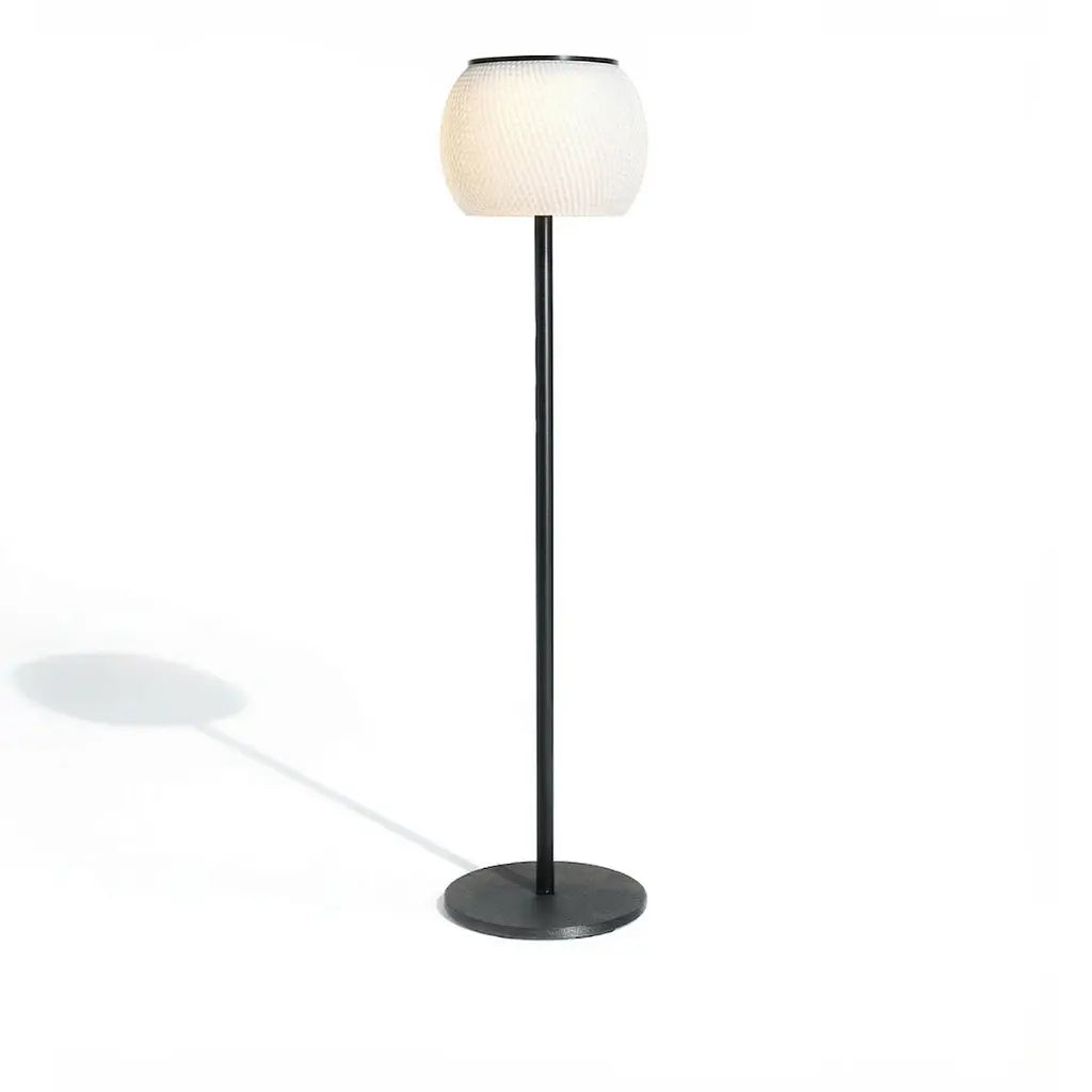 Lampadaire solaire LOLIE 175 cm – Les Jardins