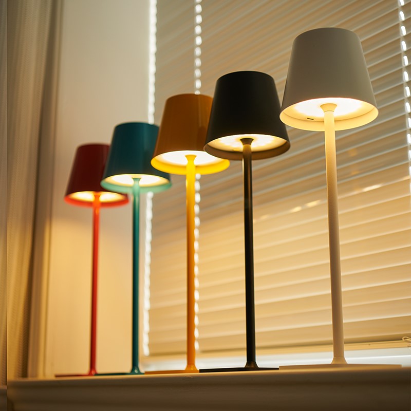 Lampe de table sans fil Apache