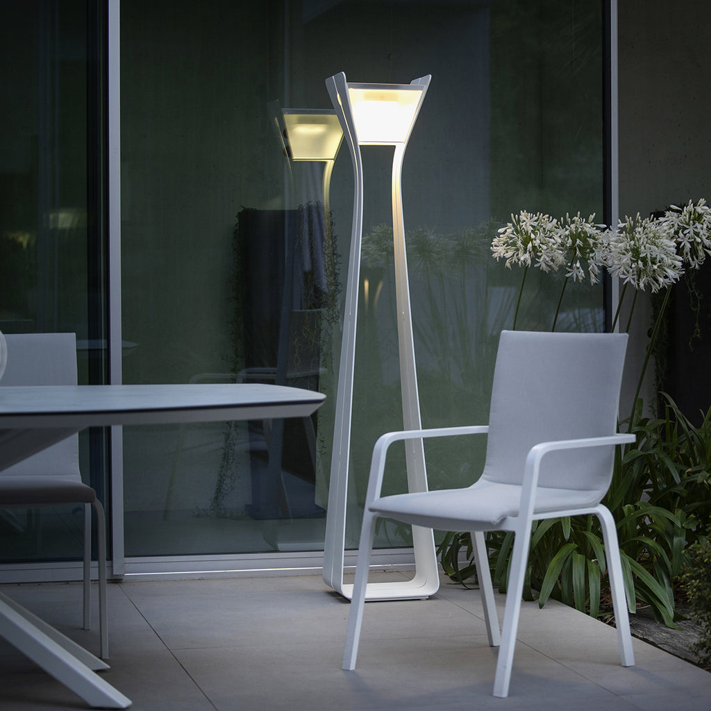 Lampadaire solaire OSMOZ 2 Les Jardins – vue 2