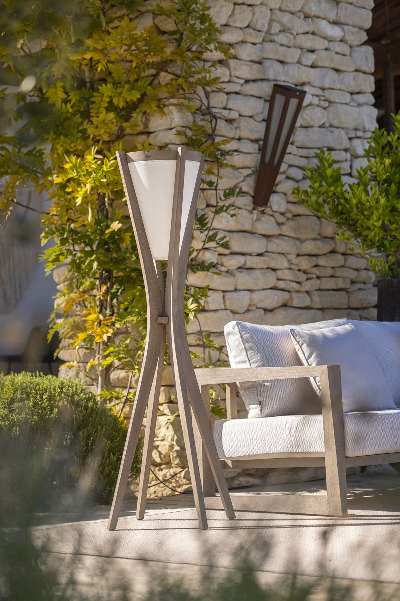 Lampadaire solaire SELVA Les Jardins