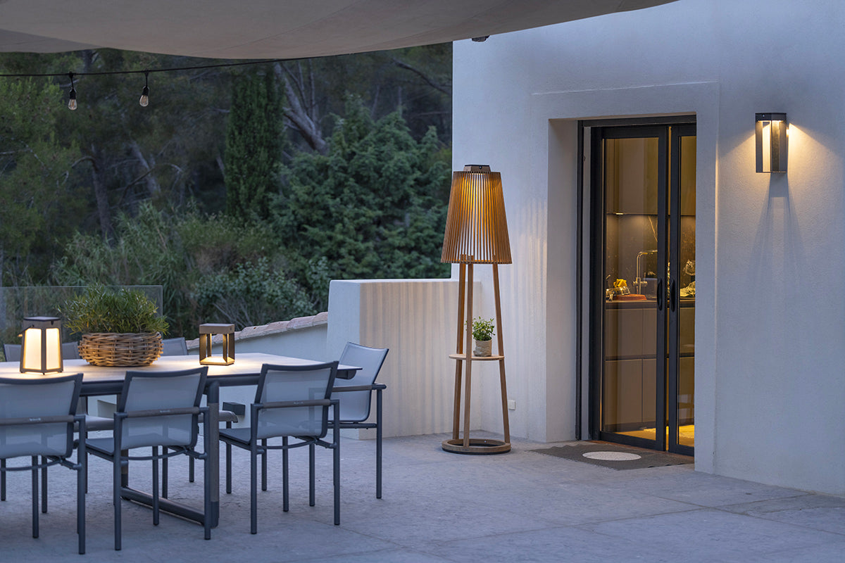 Lampadaire solaire TECKA-Les Jardins